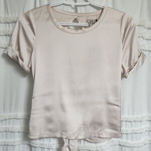 CHASER, Silky Open Back Short Sleeve Top. NWT